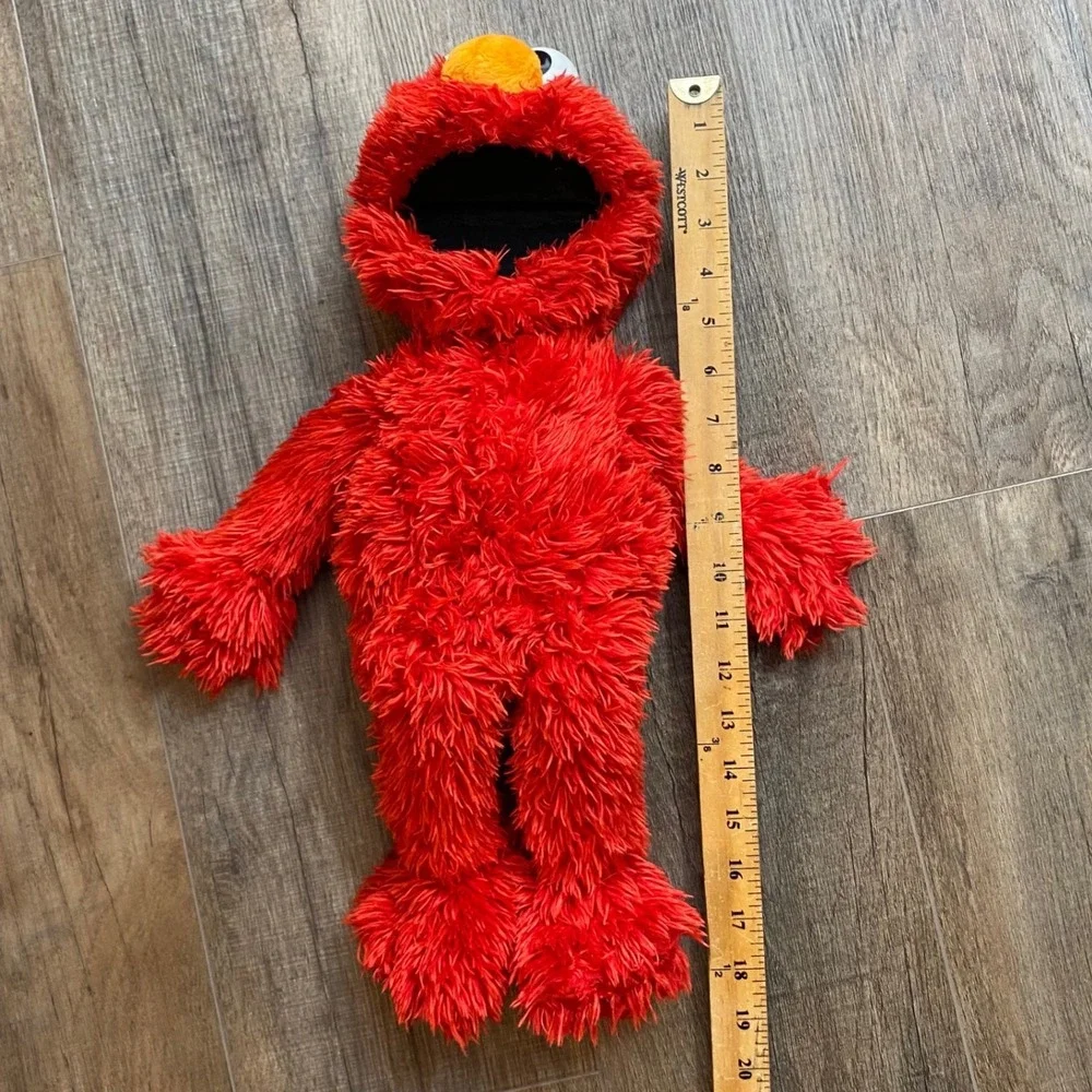 Playskool Elmo Interactive Talking Love 2 Learn Toy Bluetooth Smart to App B6572